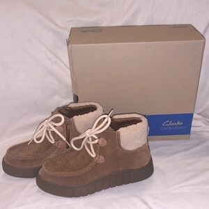 Clarks Mykah Izzy Lace-Up Ankle Boots in Dark Tan Suede